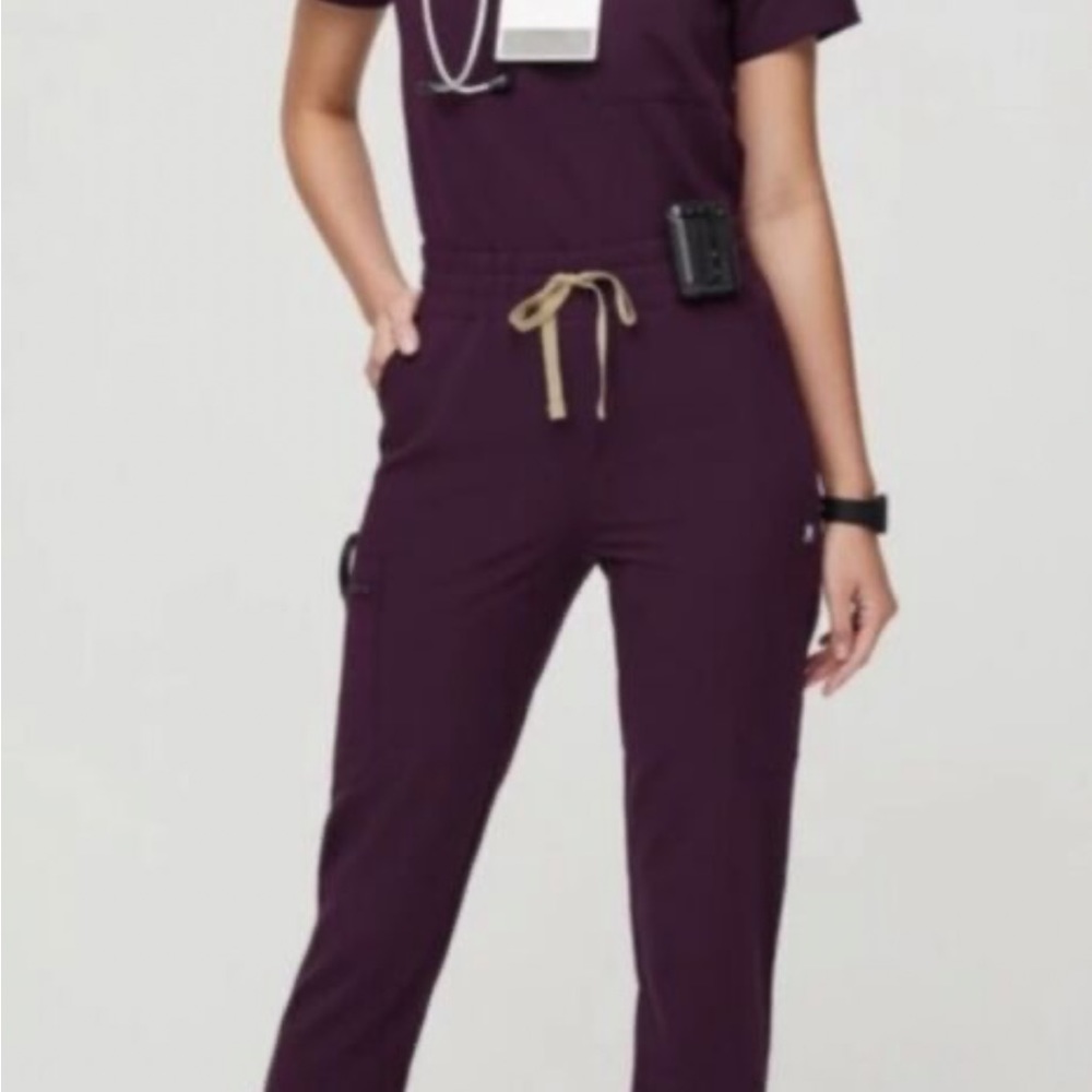 NWOT figs deep purple set